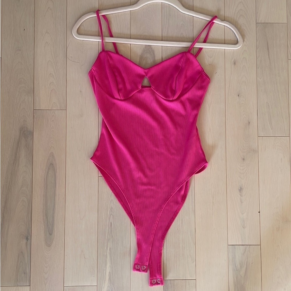 Forever 21 Pink Ribbed Bodysuit - Picture 4 of 7